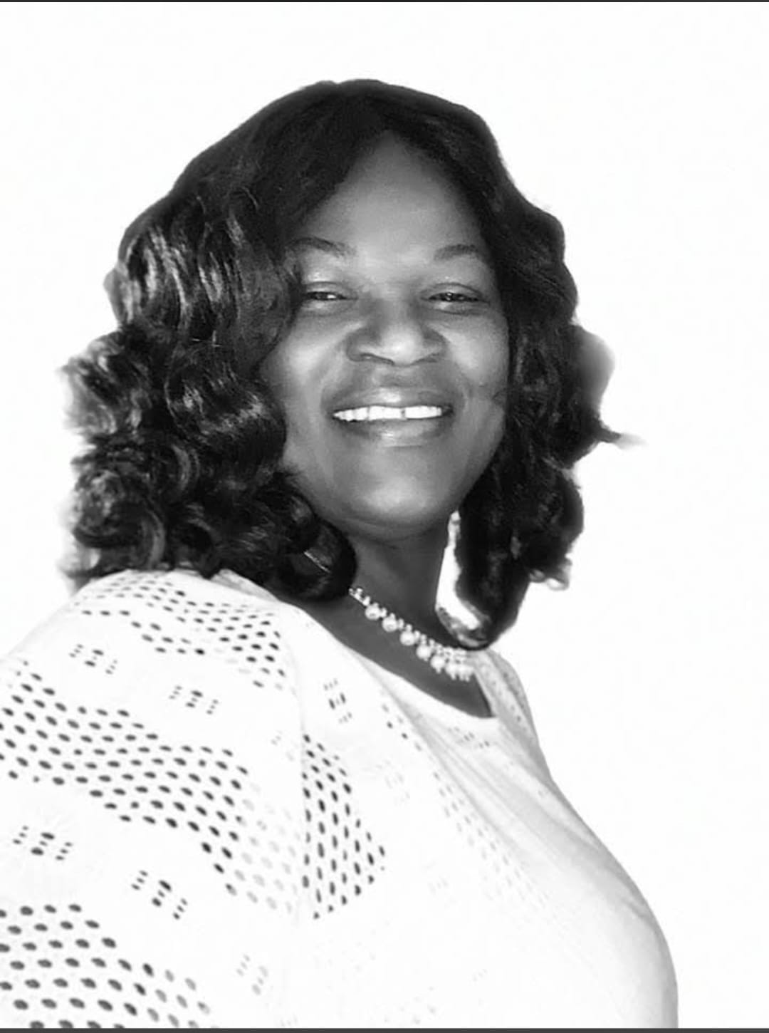Ama Doris, Minister